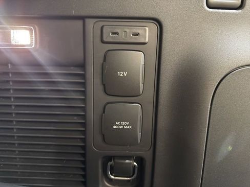 Used 2025 Lincoln Navigator Reserve w/ Jet Appearance Package image 15