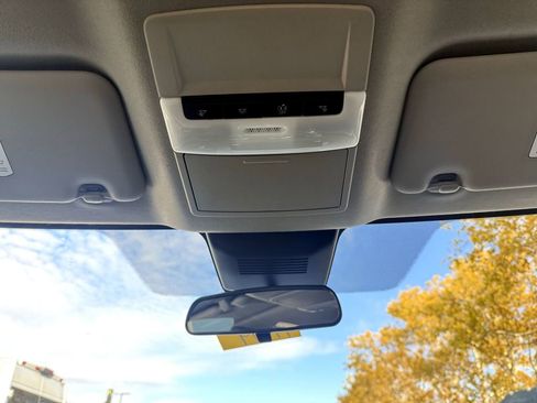 Used 2024 Nissan Sentra SV image 25