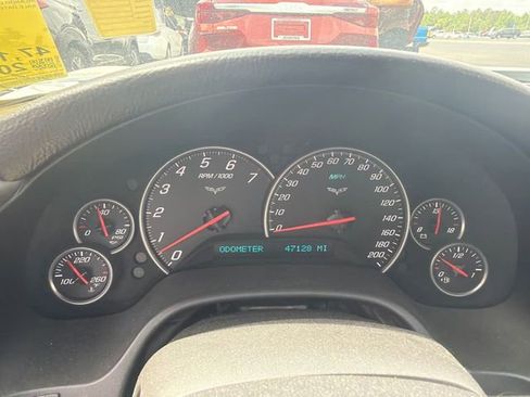 Used 2006 Chevrolet Corvette Convertible w/ Preferred Equipment Group image 15