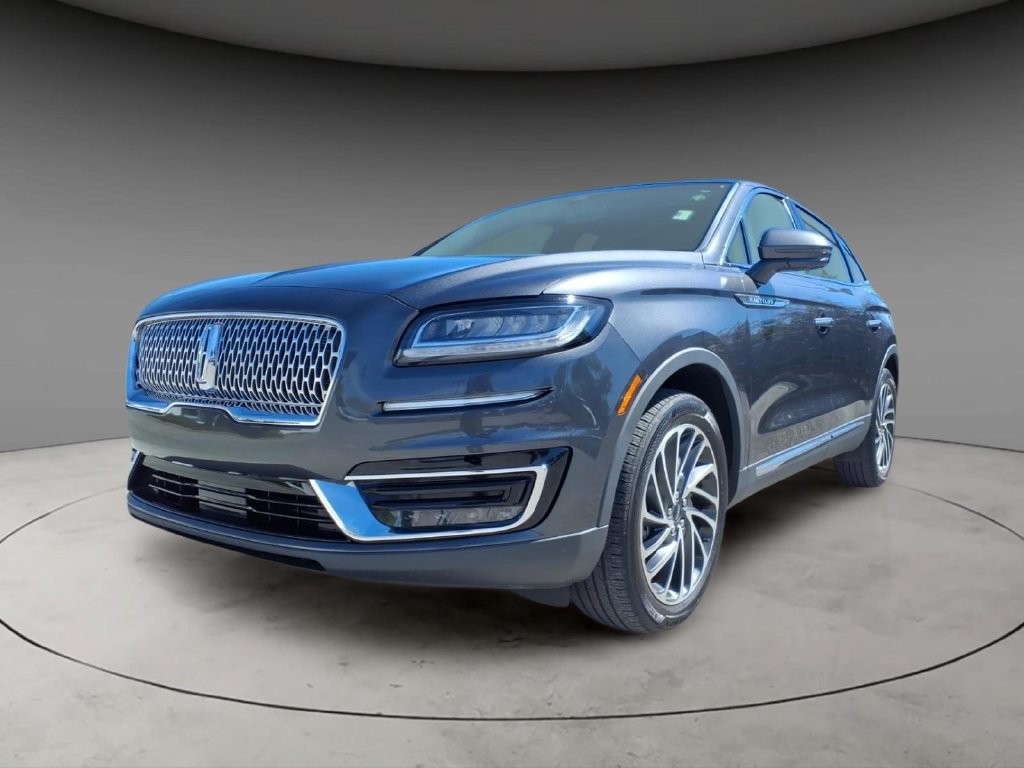 Used 2020 Lincoln Nautilus Reserve w/ Cargo Utility Package AWD/4WD image 2
