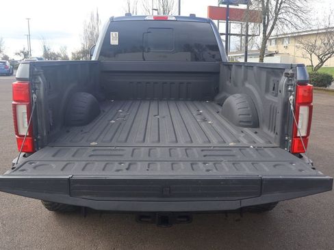 Used 2020 Ford F350 Lariat AWD/4WD image 6