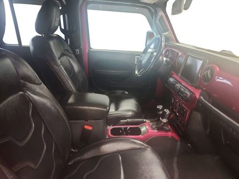 Used 2021 Jeep Wrangler Unlimited Sport image 15