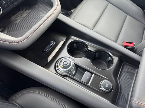 New 2025 Ford Explorer Active w/ Active Comfort Package image 14