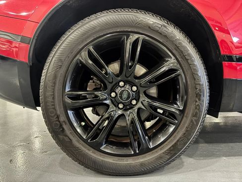 Used 2018 Land Rover Range Rover Velar R-Dynamic SE AWD/4WD image 53