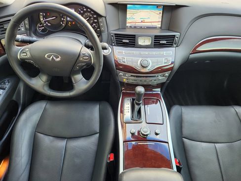 Used 2015 INFINITI Q70 L 3.7 w/ Technology Package RWD image 28