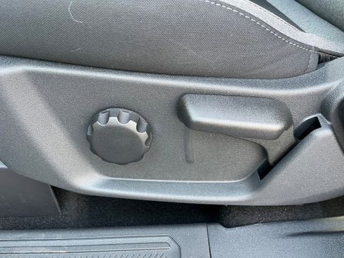 New 2025 Ford Bronco Base w/ Sasquatch Package image 19