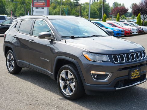Used 2021 Jeep Compass Limited AWD/4WD image 7