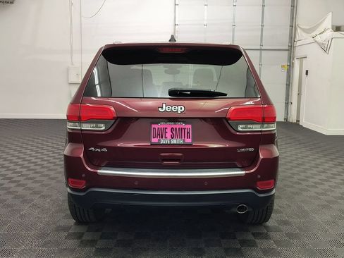 Used 2018 Jeep Grand Cherokee Limited AWD/4WD image 10