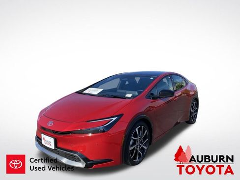 Certified 2024 Toyota Prius Prime FWD image 4