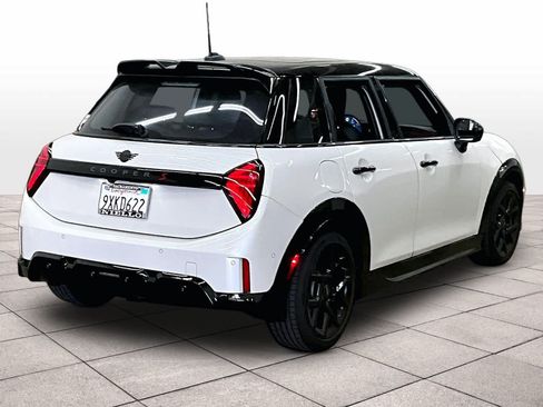 Used 2026 MINI Cooper S FWD image 15