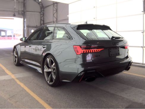 Used 2021 Audi RS 6 AWD/4WD image 3