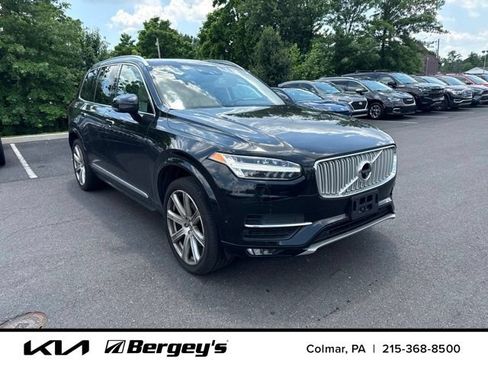 Used 2017 Volvo XC90 T6 Inscription w/ Vision Package AWD/4WD image 3