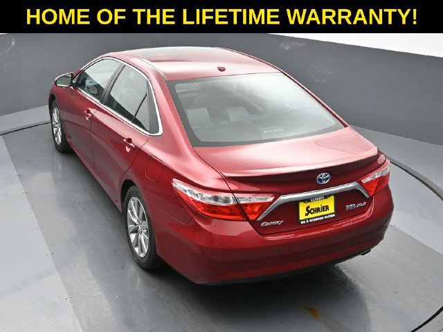 Used 2015 Toyota Camry XLE w/ Moonroof Package FWD image 50