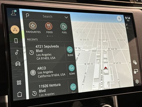 Used 2023 Land Rover Range Rover First Edition image 21