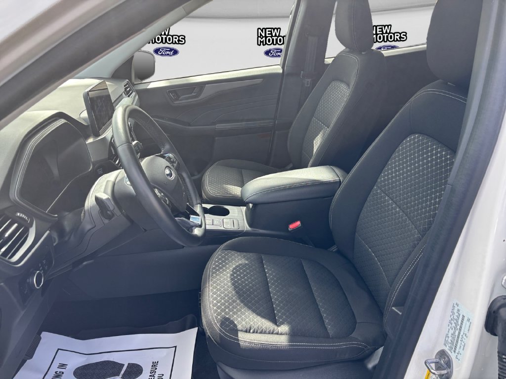 Used 2023 Ford Escape Active AWD/4WD image 10