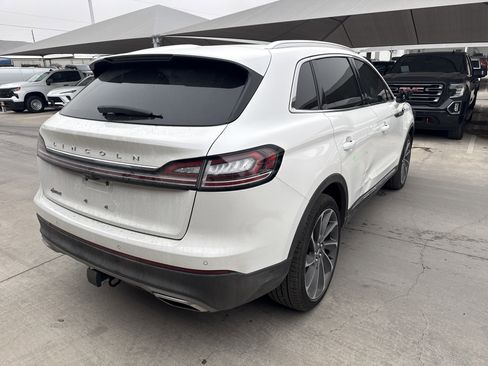 Used 2023 Lincoln Nautilus Reserve w/ Equipment Group 201A image 3