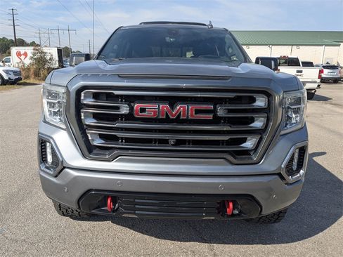 Used 2020 GMC Sierra 1500 AT4 w/ AT4 Premium Package image 9