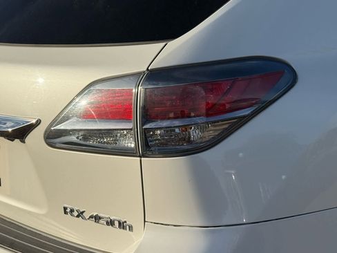 Used 2013 Lexus RX 450h FWD image 18