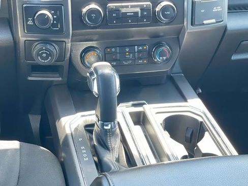 Used 2020 Ford F150 XLT w/ Equipment Group 302A Luxury AWD/4WD image 20