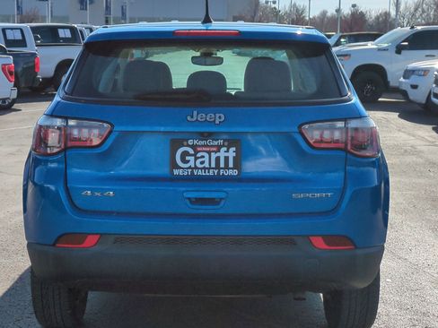 Used 2020 Jeep Compass Sport image 5