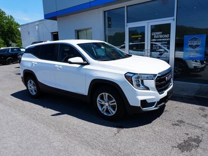 Used 2022 GMC Terrain SLE