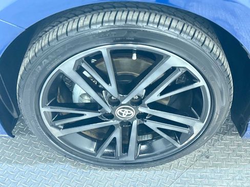 Used 2025 Toyota Camry XSE image 10