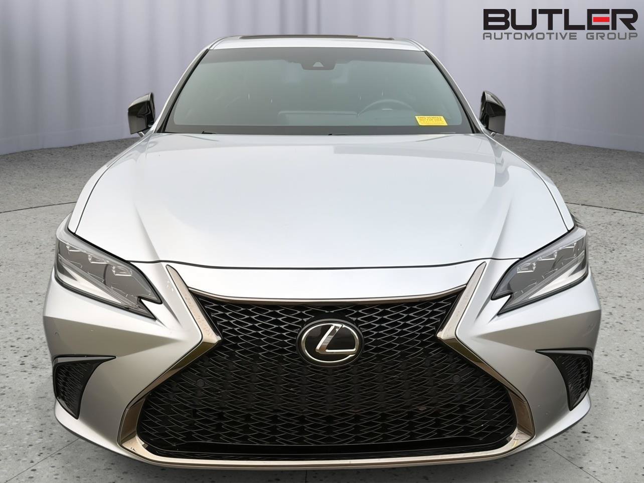 Used 2022 Lexus ES 350 F Sport w/ Accessory Package 2 FWD image 3