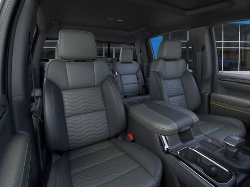 New 2026 Chevrolet Silverado 1500 ZR2 w/ Dark Appearance Package AWD/4WD image 17
