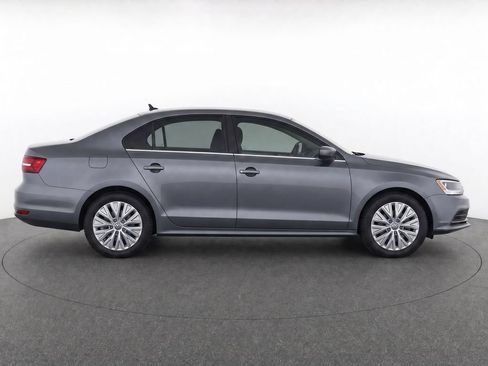Used 2020 Volkswagen Jetta S w/ Driver Assistance Package FWD image 8
