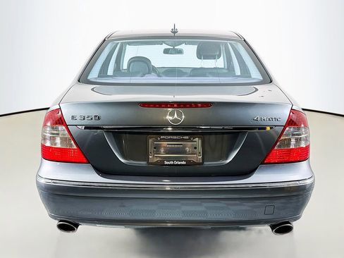 Used 2008 Mercedes-Benz E 350 4MATIC Sedan image 10