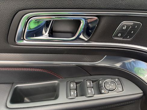 Used 2019 Ford Explorer Sport w/ Equipment Group 401A image 16