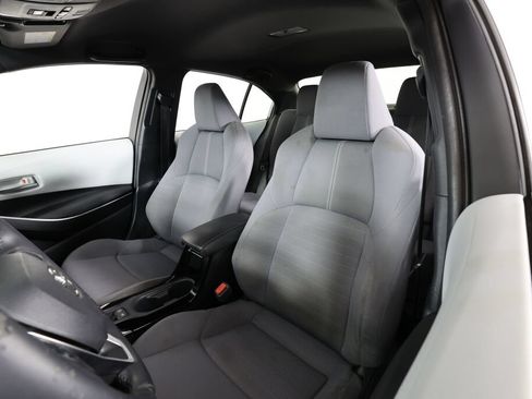 Used 2020 Toyota Corolla SE FWD image 11