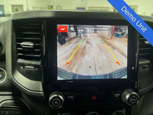 New 2026 RAM 2500 Tradesman w/ Chrome Appearance Group AWD/4WD image 17