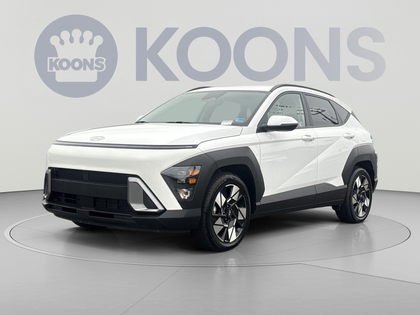 Certified 2025 Hyundai Kona SEL FWD image 1