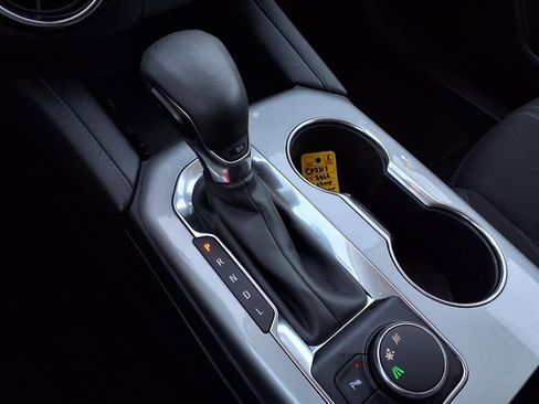 Used 2022 Chevrolet Blazer LT image 19