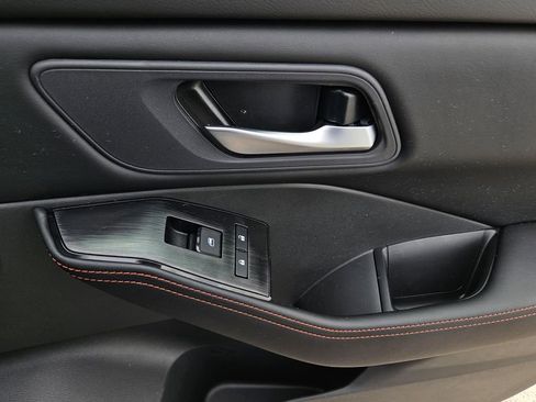 New 2026 Nissan Rogue SV image 6