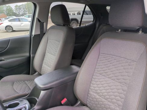 Certified 2021 Chevrolet Equinox LT image 18