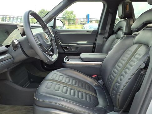 Used 2024 Rivian R1S Adventure AWD/4WD image 25
