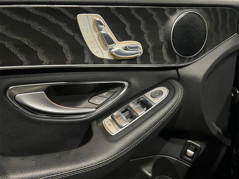 Used 2017 Mercedes-Benz C 300 C 300 image 21