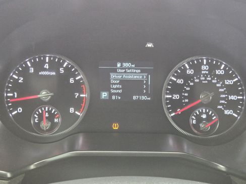 Used 2022 Kia Telluride EX w/ EX Premium Package AWD/4WD image 12