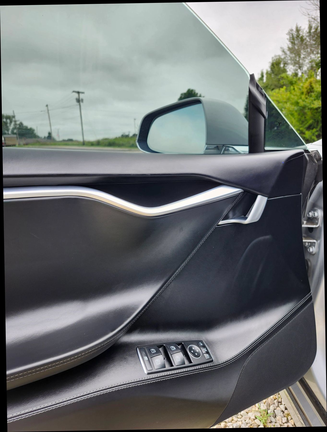 Used 2017 Tesla Model S 75D AWD/4WD image 18