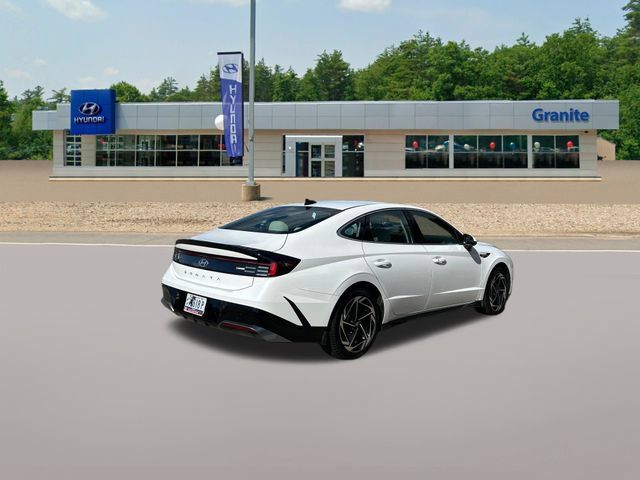 Certified 2026 Hyundai Sonata SEL FWD image 7
