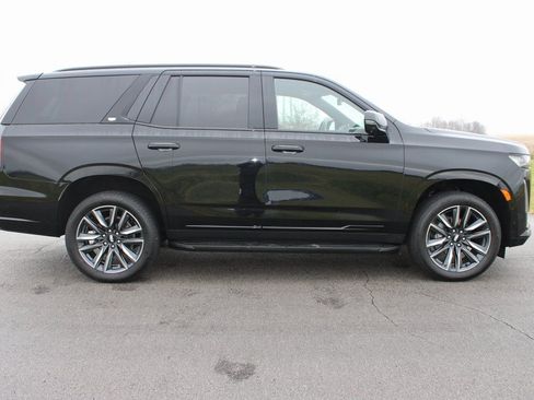 Used 2024 Cadillac Escalade Sport image 8