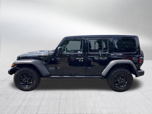 Used 2023 Jeep Wrangler Unlimited w/ Sun & Screen Package AWD/4WD image 9