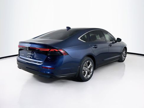 Certified 2023 Honda Accord EX image 32