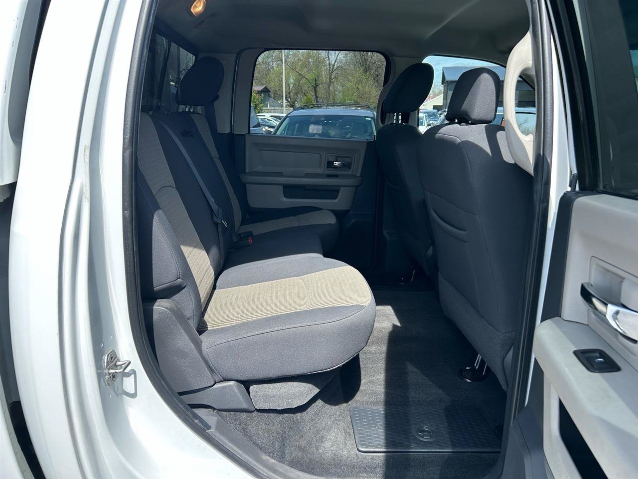 Used 2010 Dodge Ram 2500 Truck SLT w/ Luxury Group AWD/4WD image 14