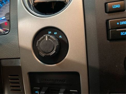 Used 2012 Ford F150 XLT w/ XTR Pkg image 29