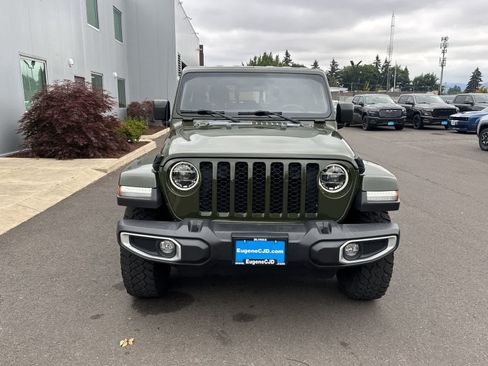 Used 2022 Jeep Gladiator Sport AWD/4WD image 8