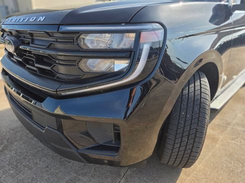 New 2026 Ford Expedition Max Active RWD image 35