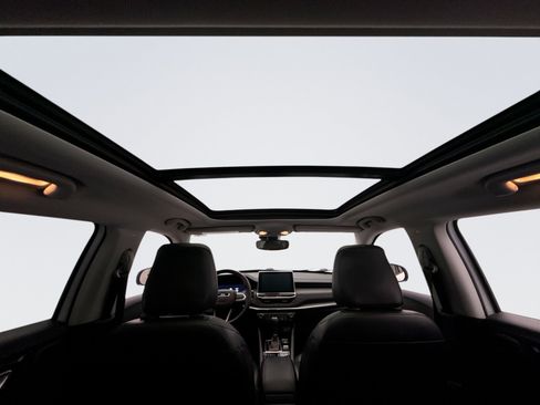 Used 2022 Jeep Compass Trailhawk w/ Trailhawk Elite Group image 18